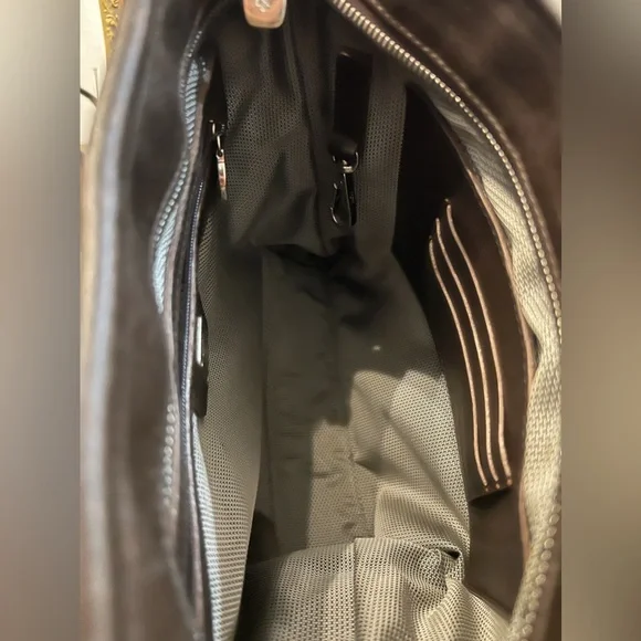 MCM ❤️HOST PICK❤️🔥RARE🔥Crossbody Bag - Picture 8 of 11